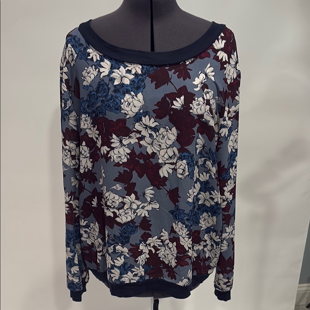 Floral top